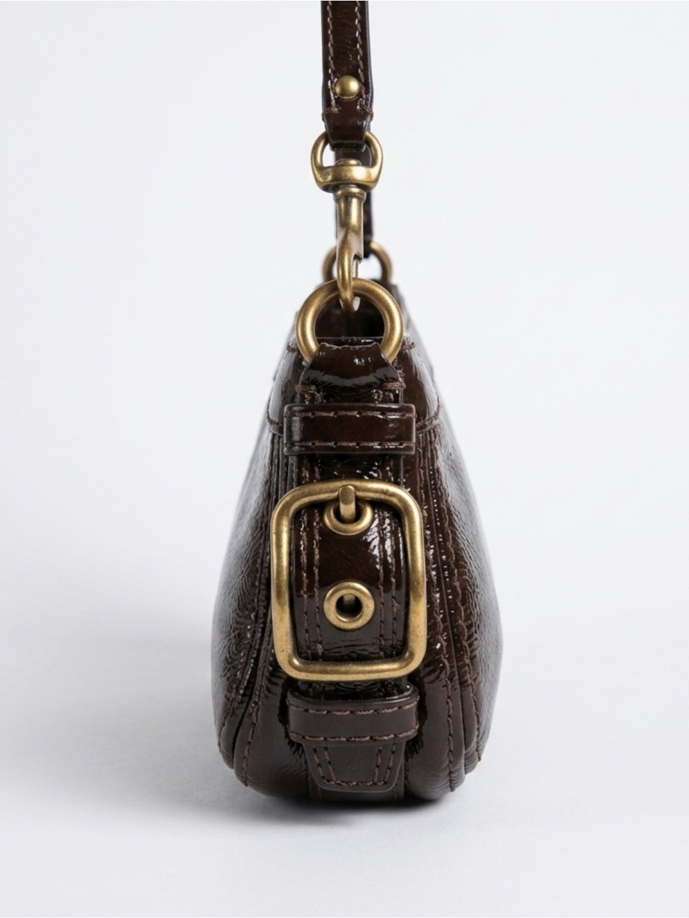 Zoe Coach Glossy Patent Leather Crossbody Bag in Dark Brown Y2K - Picture 3 of 5